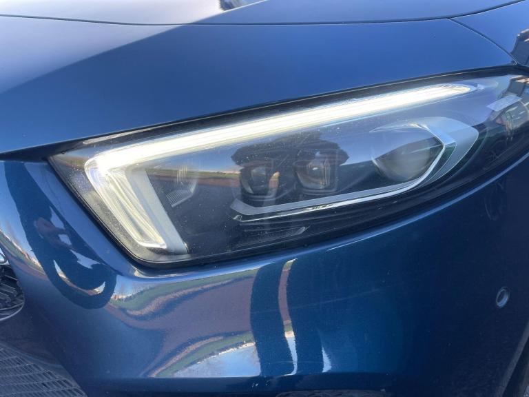 2020 Mercedes-Benz A-Class 1.3 A180 Sport (Executive) 7G-DCT Euro 6 (s/s) 5dr HATCHBACK Petrol Au...