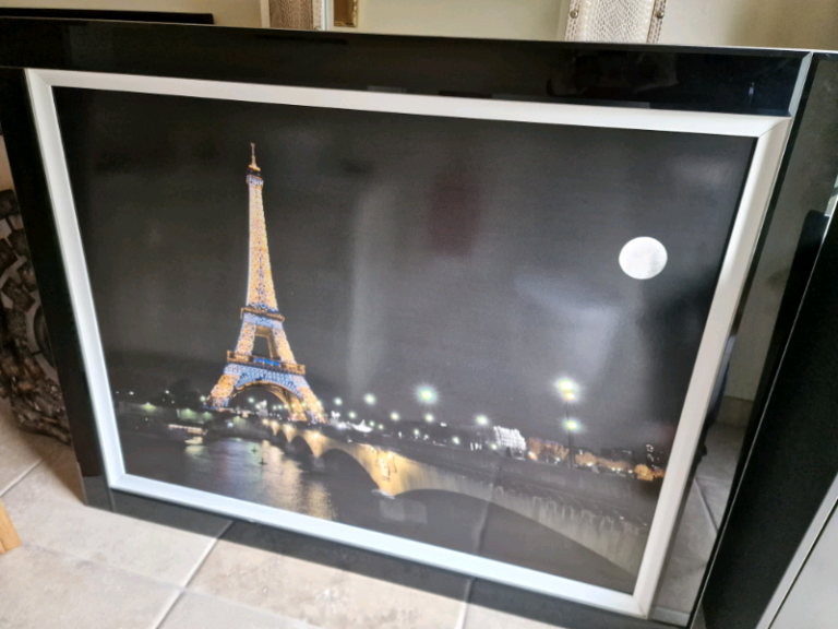 image for Paris Eiffel Tower Full Moon Picture. 