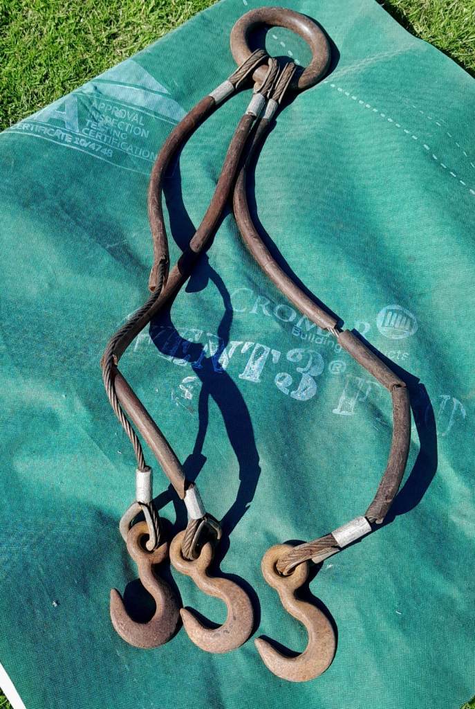 Heavy duty 3 brother lifting chains