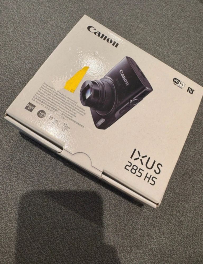 Canon IXUS 285 HS Compact Digital Camera 20.2MP 12x Optical Zoom, Black