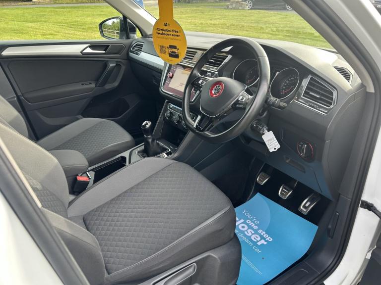 VOLKSWAGEN TIGUAN 1.5 TSI EVO SE Navigation 2019