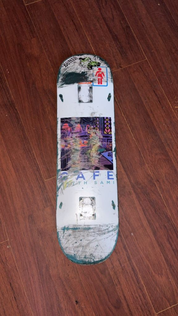 Cafe skateboard deck
