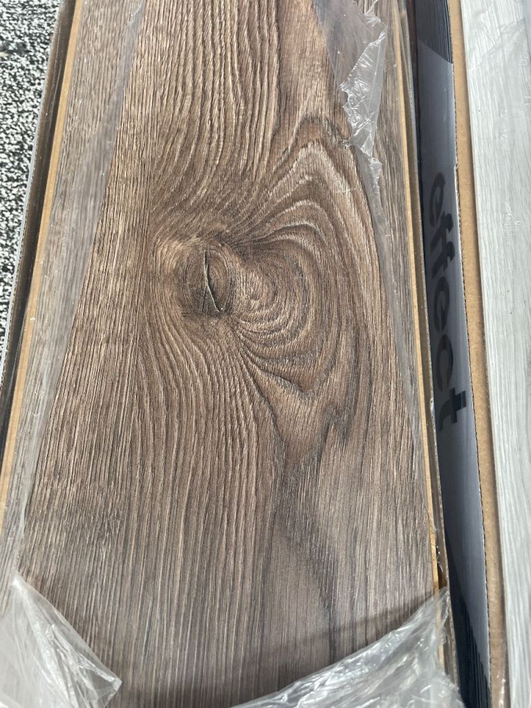 AGT 8mm laminate flooring Pamir