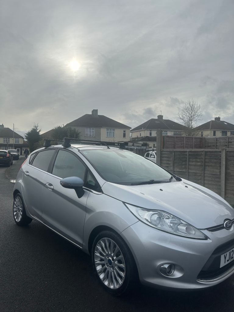 Ford, FIESTA, Hatchback, 2012, Manual, 1399 (cc), 5 doors