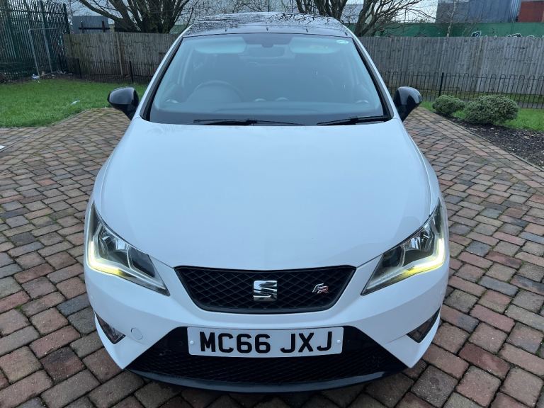 SEAT IBIZA FR 1.2TSI TECHNOLOGY PAN ROOF 