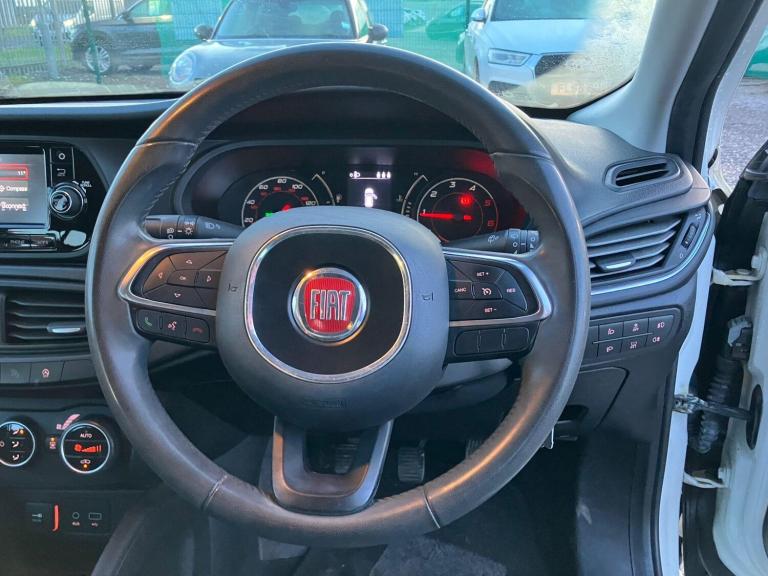 2017 Fiat Tipo 1.3 MultiJetII Lounge Euro 6 (s/s) 5dr HATCHBACK Diesel Manual