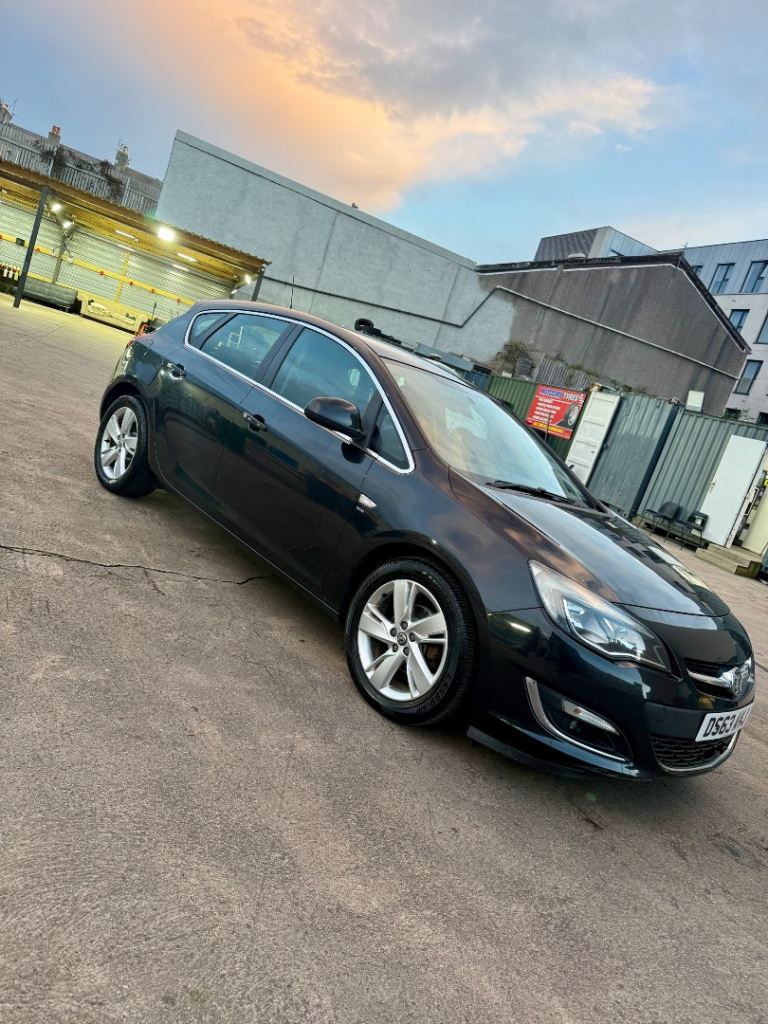 Vauxhall, ASTRA, Hatchback, 2013, Manual, 1598 (cc), 5 doors
