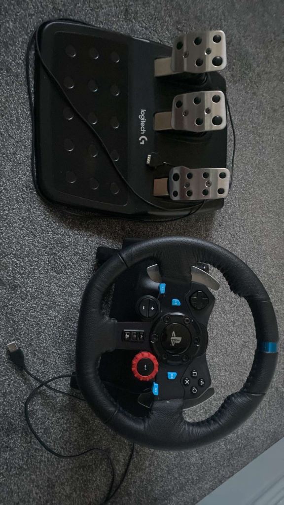 Logitech g29 (Open To offers)