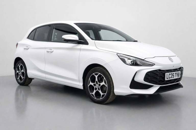 2025 MG MG3 MG MG3 1.5 Hybrid+ Trophy Hatchback 5dr Petrol Hybrid Auto Euro 6 (s/s) (19 Hatchback...