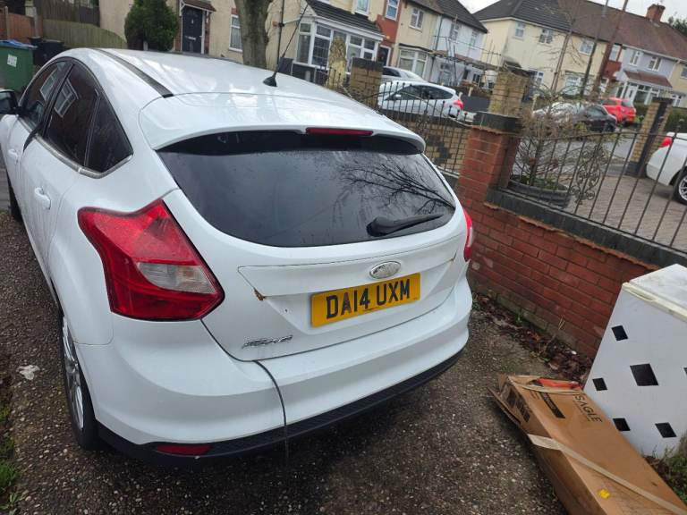 Ford, FOCUS, Hatchback, 2014, Manual, 1560 (cc), 5 doors