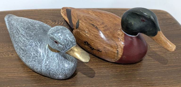 2 VINTAGE BRASS WOOD DUCK ORNAMENTS FIGURINES MADE IN INDIA BLUE BROWN MALLARD