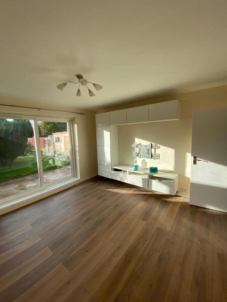 Semi detached house for rent 