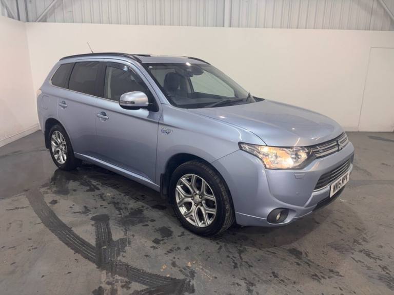 2015 Mitsubishi Outlander 2.0h 12kWh GX4hs SUV 5dr Petrol Plug-in Hybrid CVT 4WD Euro 5 (s/s) (20...