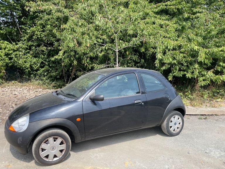 FORD KA 1.3 .DURATEC 03 REG 30636 MILES 23 SERVICE STAMPS MOT OCTOBER 13TH LOW INSURANCE 48+MPG