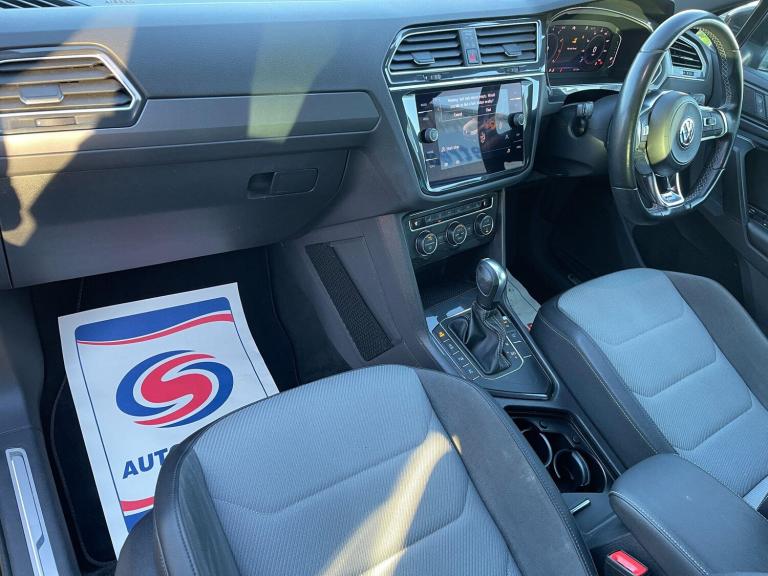 2020 Volkswagen Tiguan 1.5 TSI EVO R-Line Tech DSG Euro 6 (s/s) 5dr ESTATE Petrol Automatic