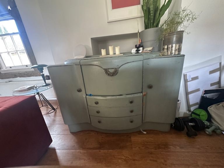 Vintage sideboard 