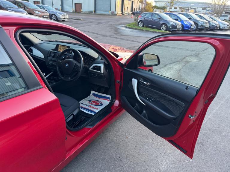 2013 BMW 1 Series 116d EfficientDynamics 5dr HATCHBACK Diesel Manual