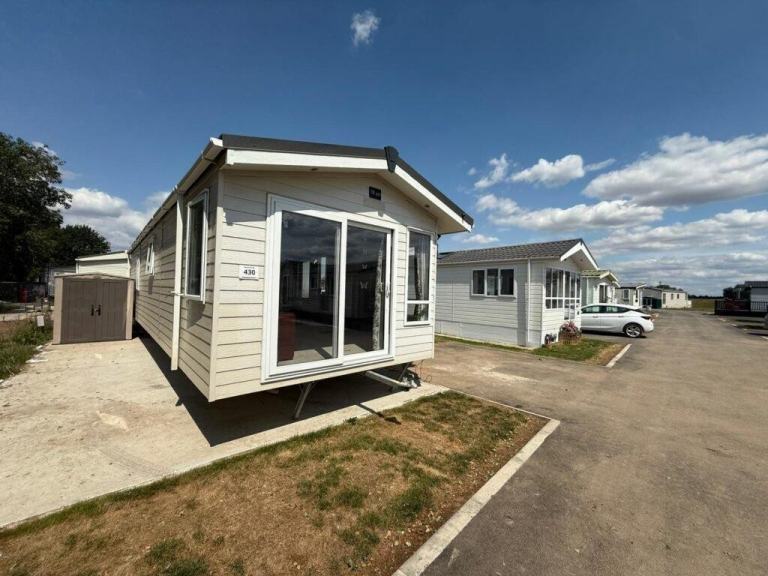 Static Caravan Atlas Sherwood Lodge 40x14 2bed DG/CH - Free UK Delivery 