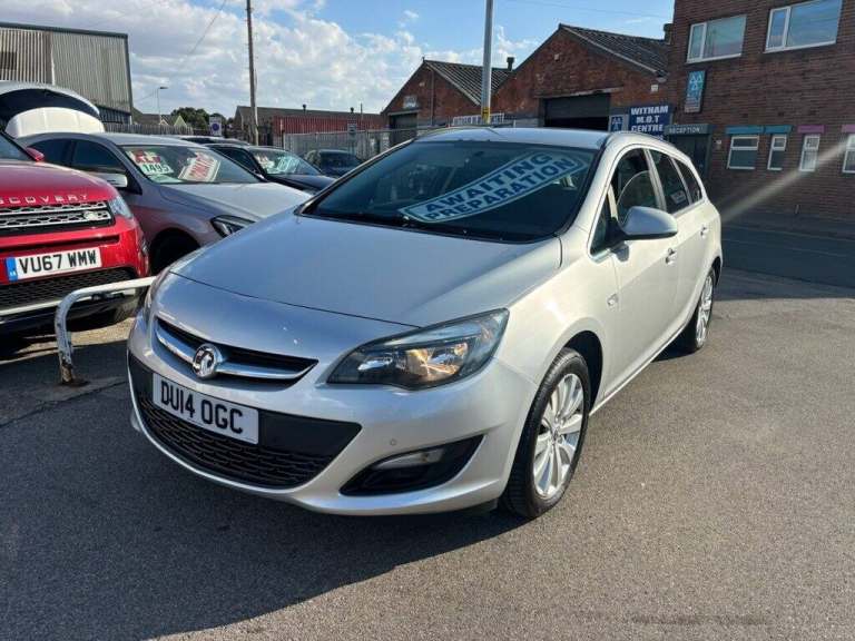 2014 Vauxhall Astra 1.6 CDTi ecoFLEX Tech Line Sports Tourer 5dr Diesel Manual Euro 6 (s/s) (11 E...