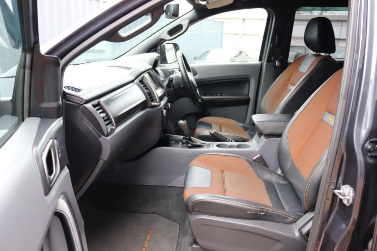 Ford Ranger 3.2 TDCi Wildtrak Auto - RAPTOR LOOKS 