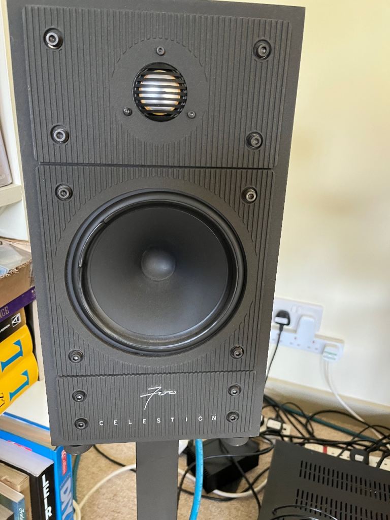 Celestion 700 Speakers with Stands 