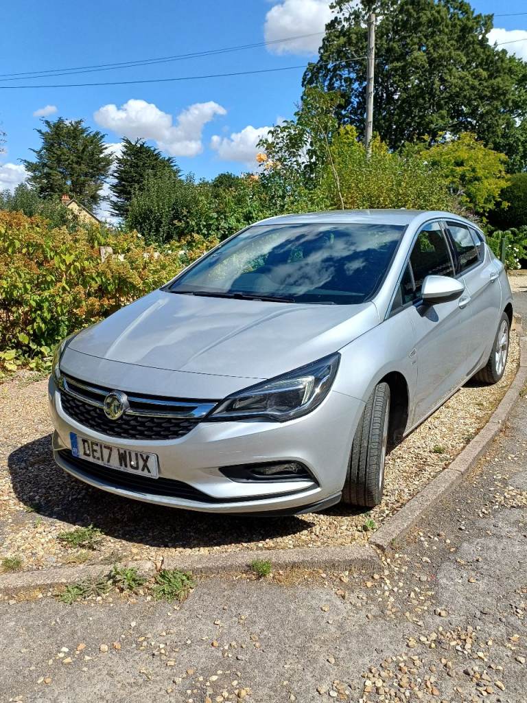 Vauxhall, ASTRA, Hatchback, 2017, Manual, 999 (cc), 5 doors