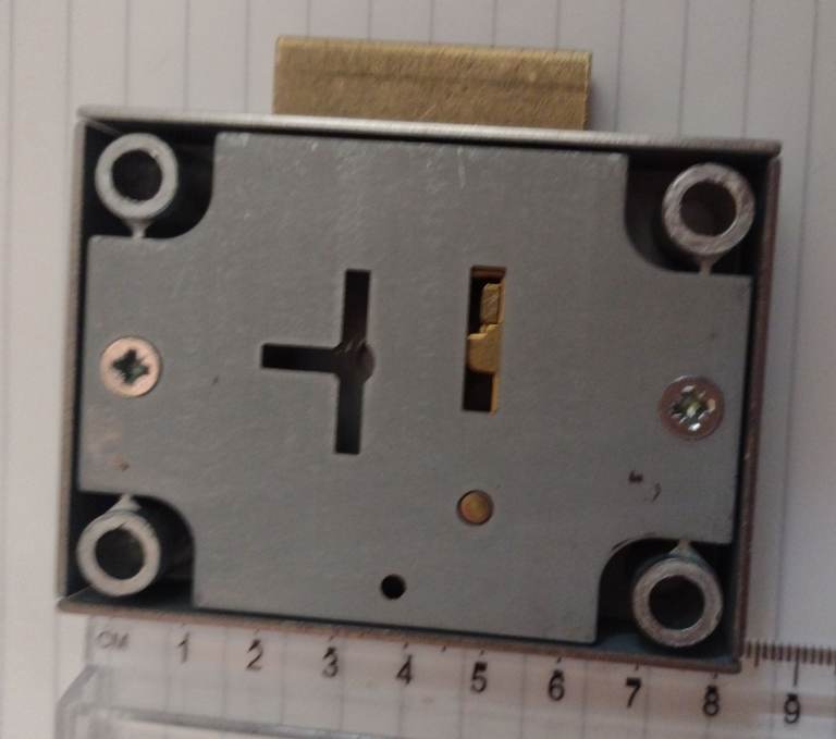 cabinet lock lowe & fletcher type 2802 safelock two locks same key