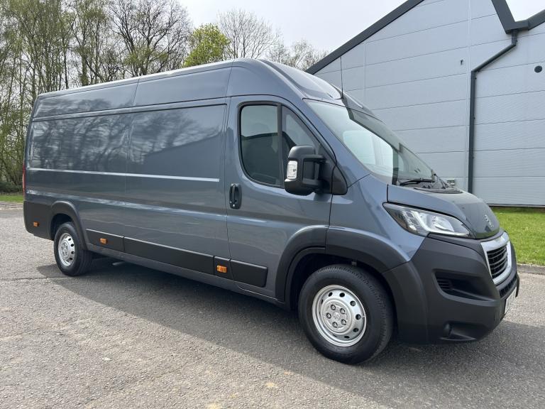 2020 (70) PEUGEOT BOXER 435 2.2 BLUEHDi PROFESSIONAL L4H2 XLWB GREY