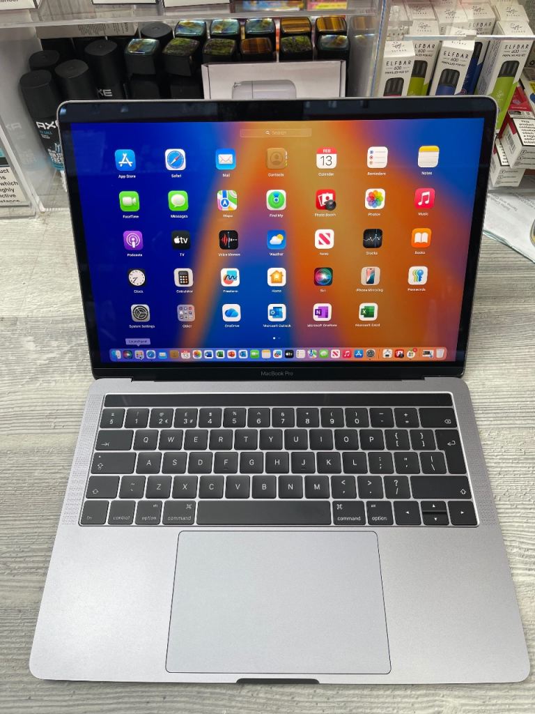 MacBook Pro 2018(core i5/512/16) 13 inch 