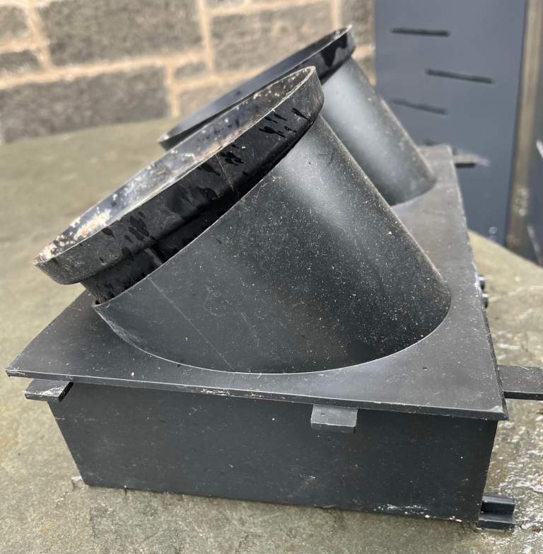 Indoor/outdoor - Living Wall / Vertical Garden pots 