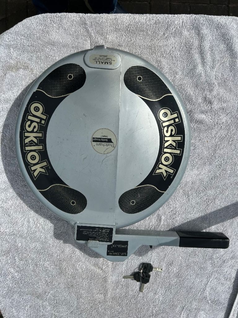 Disklok small 35/39cm steering wheel anti-theft clamp lock