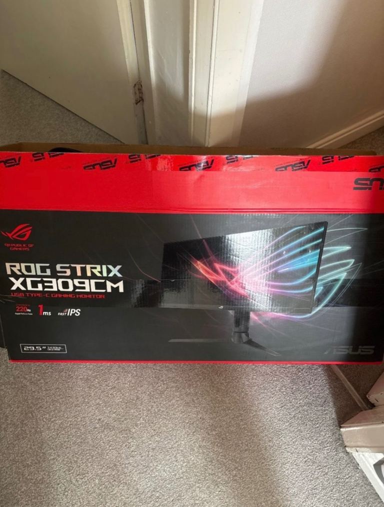 ASUS ROG STRIX GAMING MONITOR 2560x1080 220Hz overclocked 