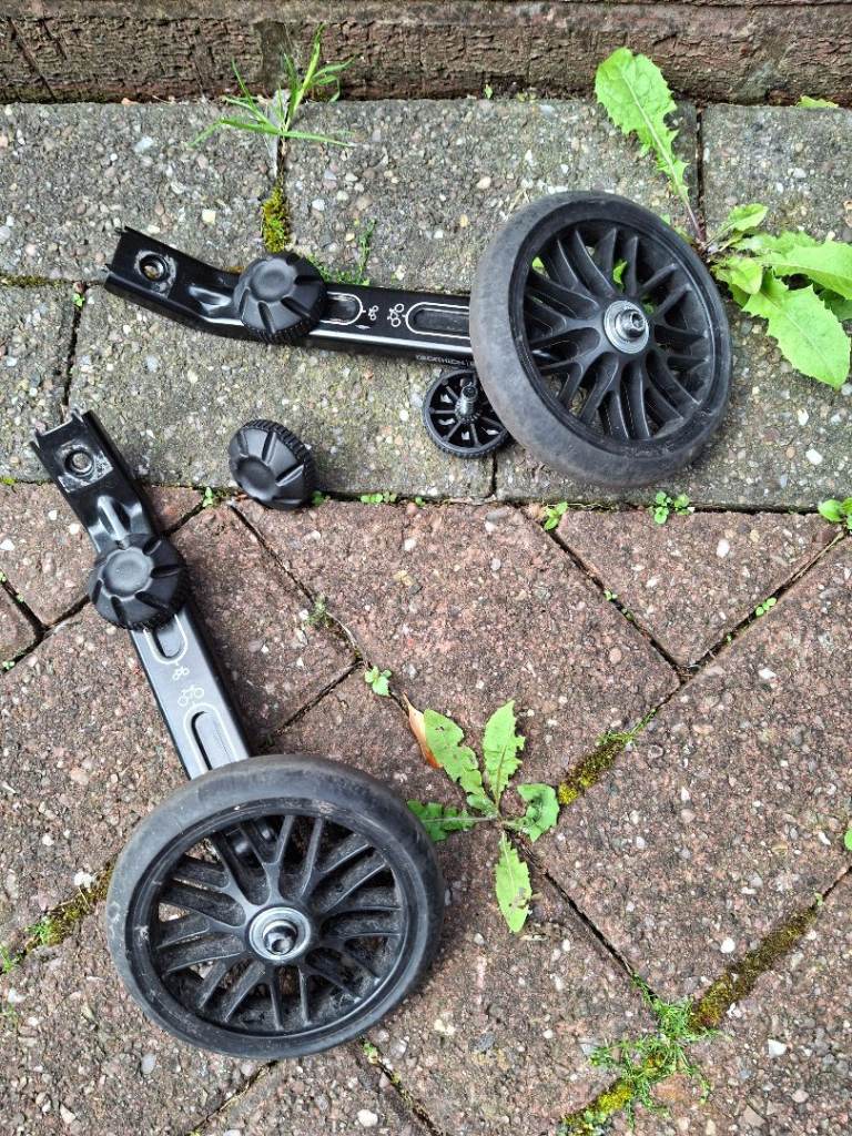 Decathlon B'TWIN Bike Stabilisers – Good Condition
