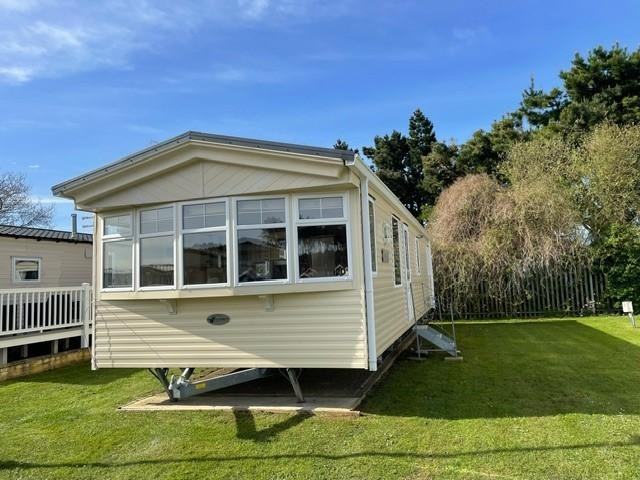 Static Caravan Willerby Granada for sale at Riverview Holiday Park LN4 4PZ. 