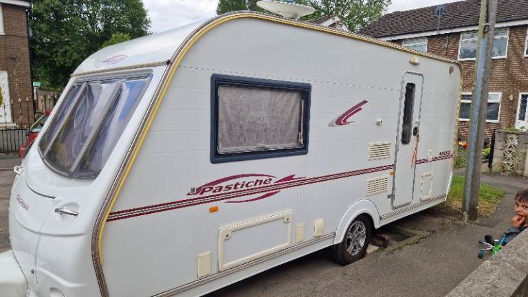 COACHMAN PASTICHE 2 BERTH