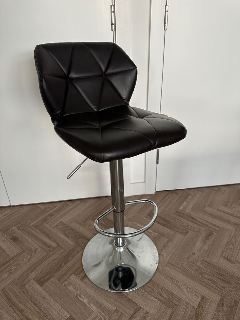 Bar stool dark brown color 