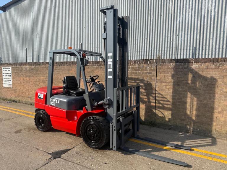 2006 Heli 3ton diesel forklift, sideshift, Isuzu engine 