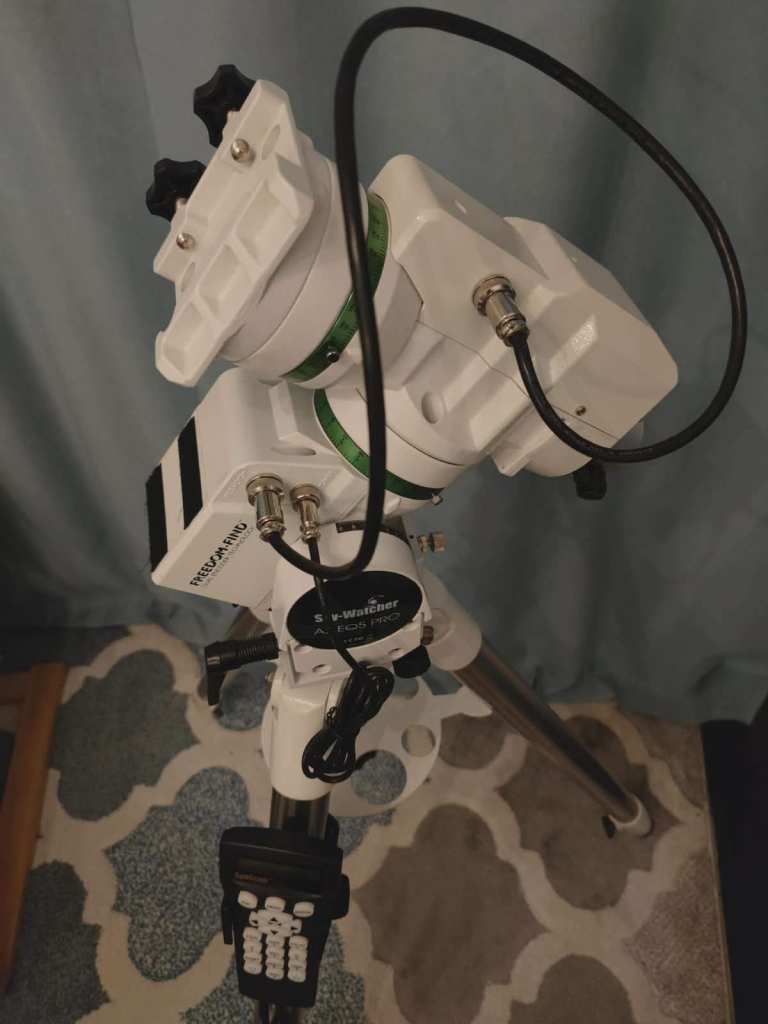 Skywatcher AZ-EQ5 Pro Goto Telescope Mount, Polar Scope and Power Controller