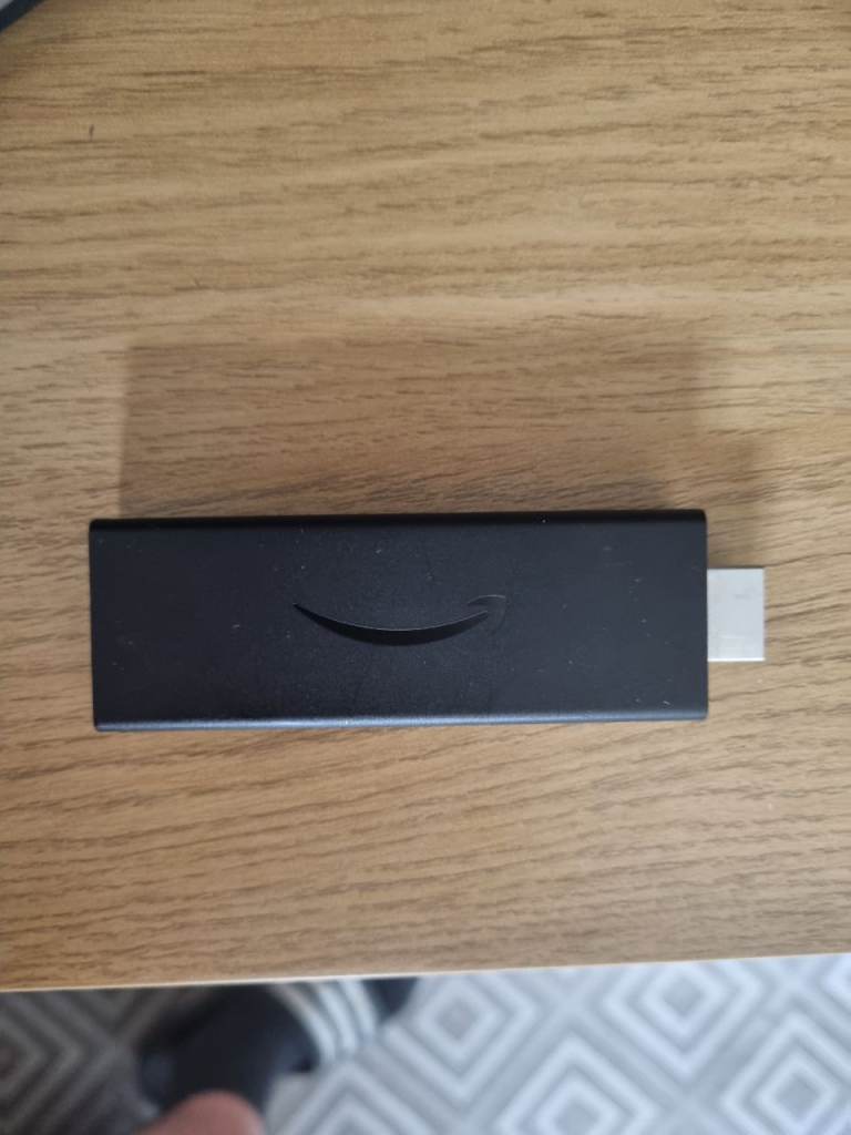 Amazon Fire TV Stick 3rd Gen HD S3L46N + Power Supply & 180° HDMI Swivel Adapter