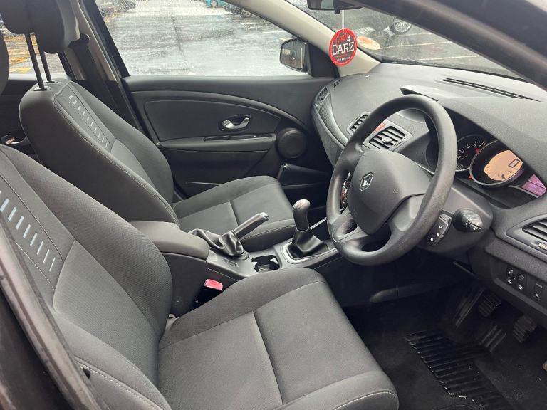 Renault, MEGANE, Hatchback, 2010, Manual, 1598 (cc), 5 doors