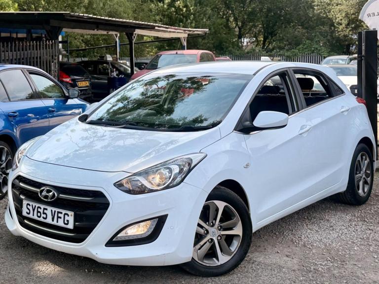 2015 Hyundai i30 1.6 CRDi Blue Drive SE DCT Euro 6 (s/s) 5dr HATCHBACK Diesel Automatic