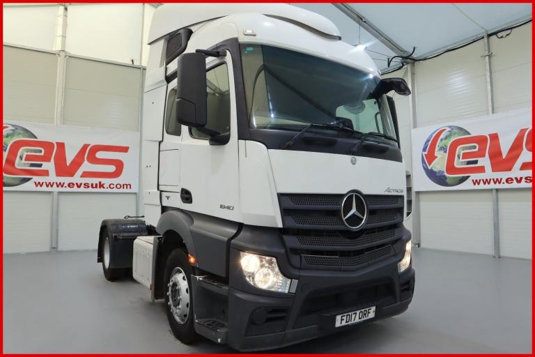 2017 (17 PLATE) Mercedes Benz ACTROS 1840 4x2 Euro 6 Tractor Units