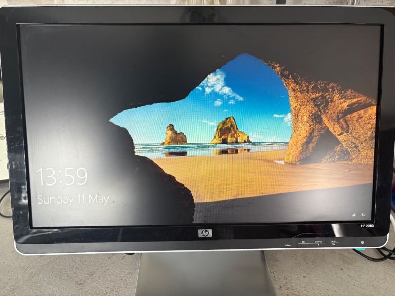 HP Monitor 20 Inch - Model 2010i - 3 x available