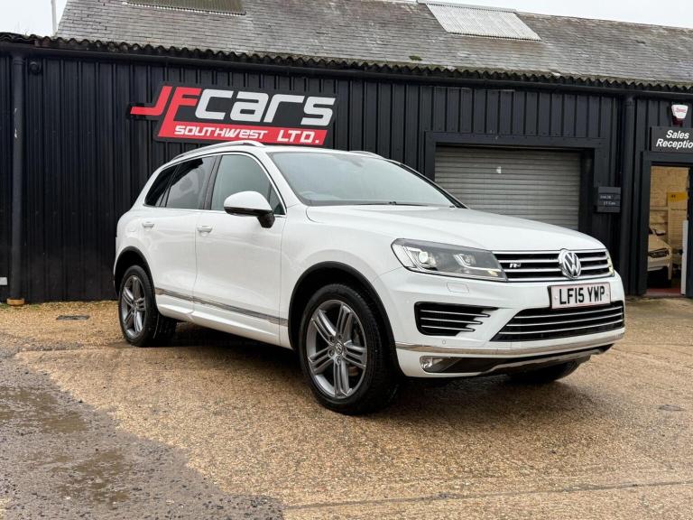 VOLKSWAGEN TOUAREG 3.0 TDI V6 BlueMotion Tech R-Line Tiptronic 4WD Euro 6 (s/s)