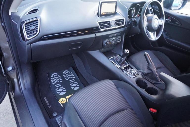 MAZDA MAZDA3 2.0 SKYACTIV-G SE Nav Fastback Euro 5 (s/s) 4dr 2016