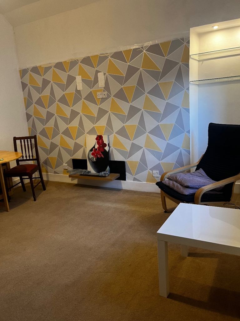 UNDER OFFER- 1 bed flat Rosemount Aberdeen