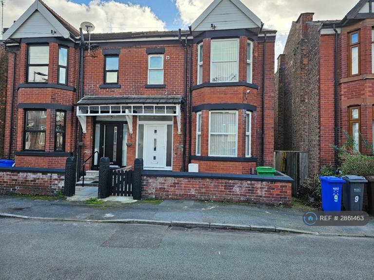 4 bedroom house in Kings Avenue, Manchester, M8 (4 bed) (#2861463)