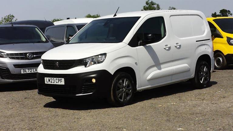 2023 Peugeot Partner 1000 ASPHALT PREMIUM PLUS L1 SWB,SAT NAV,CAMERA,AIR CONDITIONING,ALLOYS AND ...