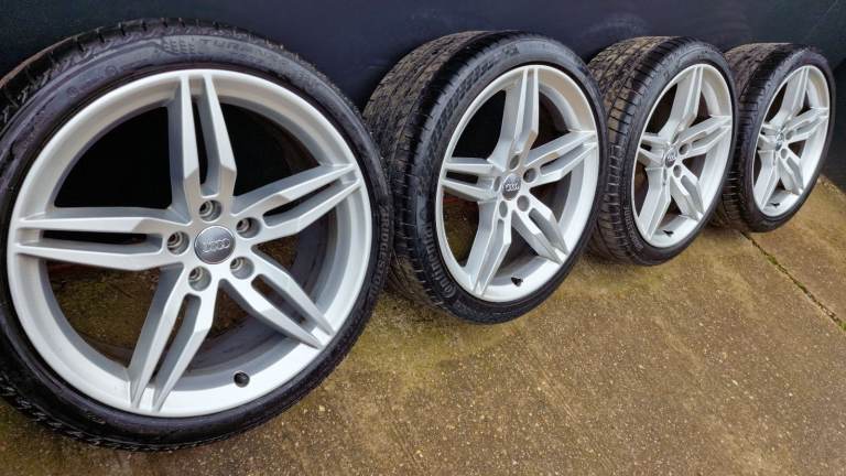 Genuine Audi SLine 19" 5 Spoke Star Alloys S5 A5 S4 A4 8W0601025AM 5x112 A6