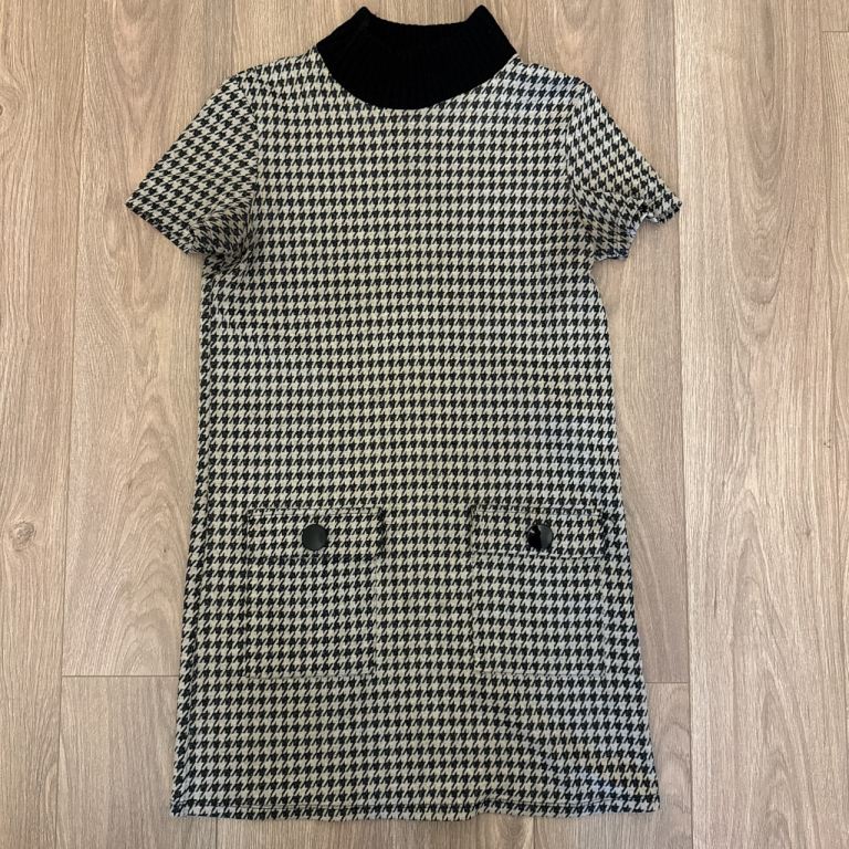 Girls Zara Black and white dress - S 